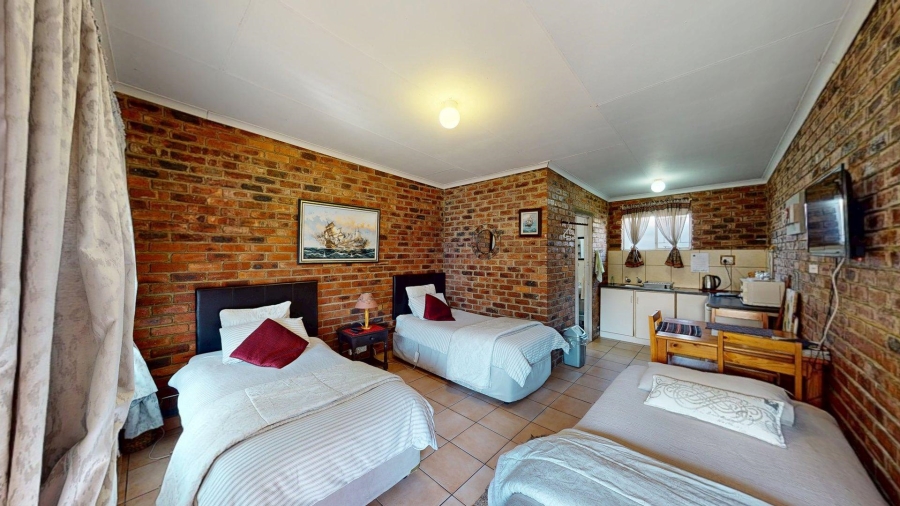10 Bedroom Property for Sale in Potchefstroom North West